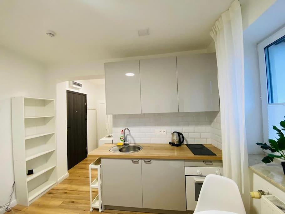 Bezagenta Mozart8 Studio Easy Access To City Wifi Apartment Warsaw Luaran gambar